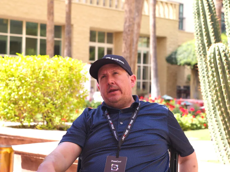 preview L1000703.BP6sR2v7